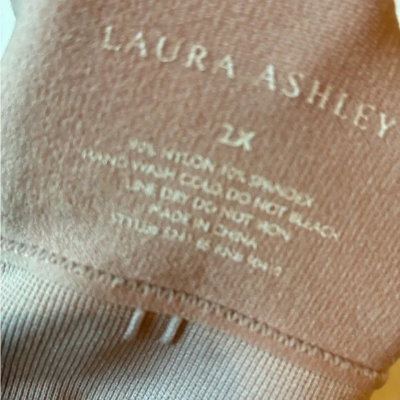 Bundle Of 2, Fitwell‎ & Laura Ashley Sports Bra Sz. 2X NWOT - Picture 3 of 4